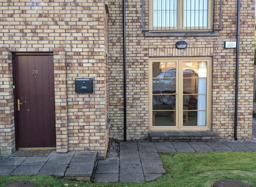 20 Woodrow Gardens, Saintfield