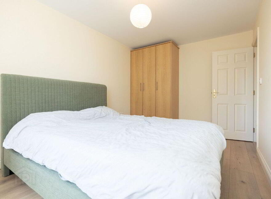 6 Hawthorn Bank, Royal Canal, Mullingar, N91ET2Y