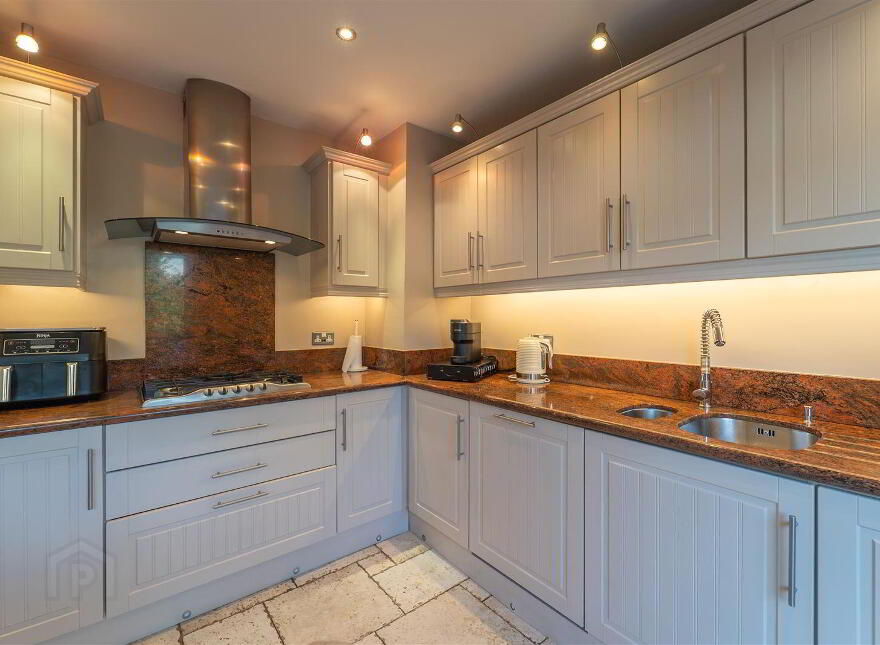 24 Aranleigh Vale, Rathfarnham, Dublin, D14E4C2