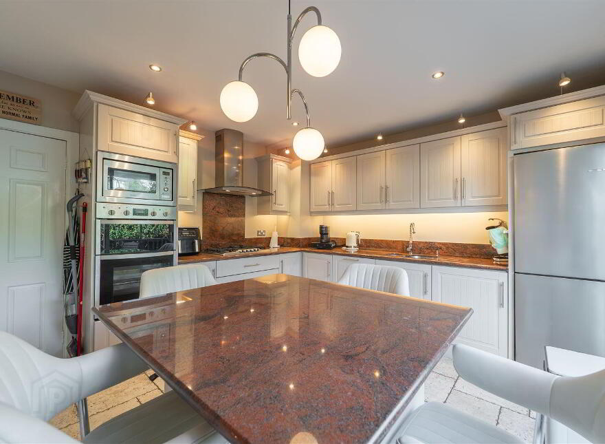 24 Aranleigh Vale, Rathfarnham, Dublin, D14E4C2