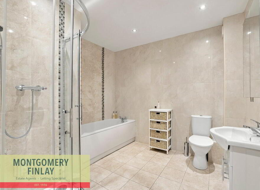 23 Rosscarrig, Enniskillen, BT74 7AZ
