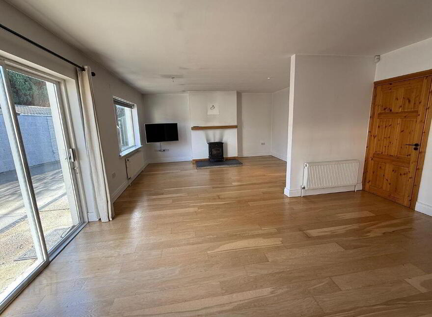 1 The Grove, Woodlawn Road, Killarney, V93D57X