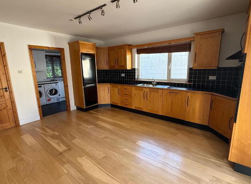 1 The Grove, Woodlawn Road, Killarney, V93D57X