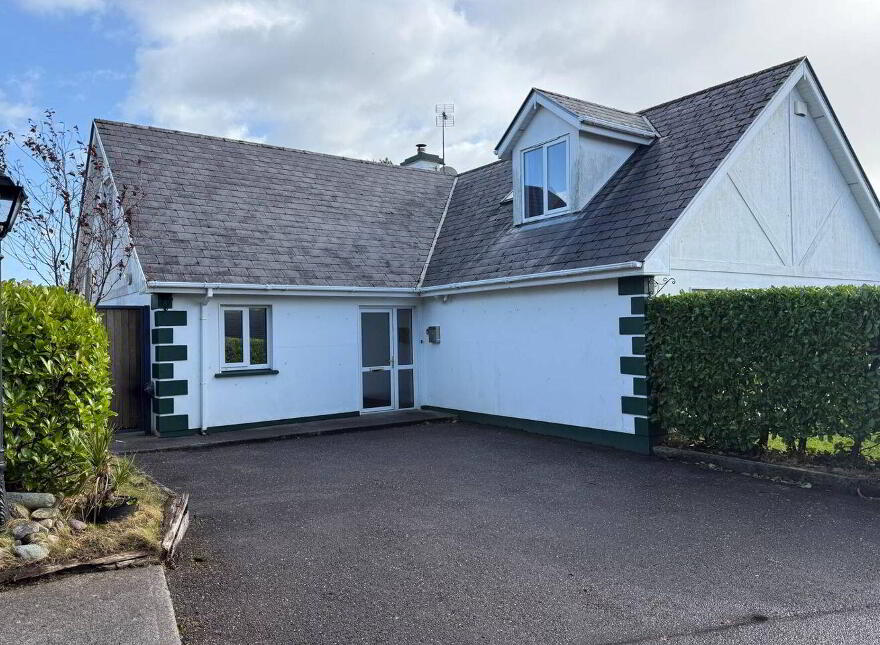1 The Grove, Woodlawn Road, Killarney, V93D57X