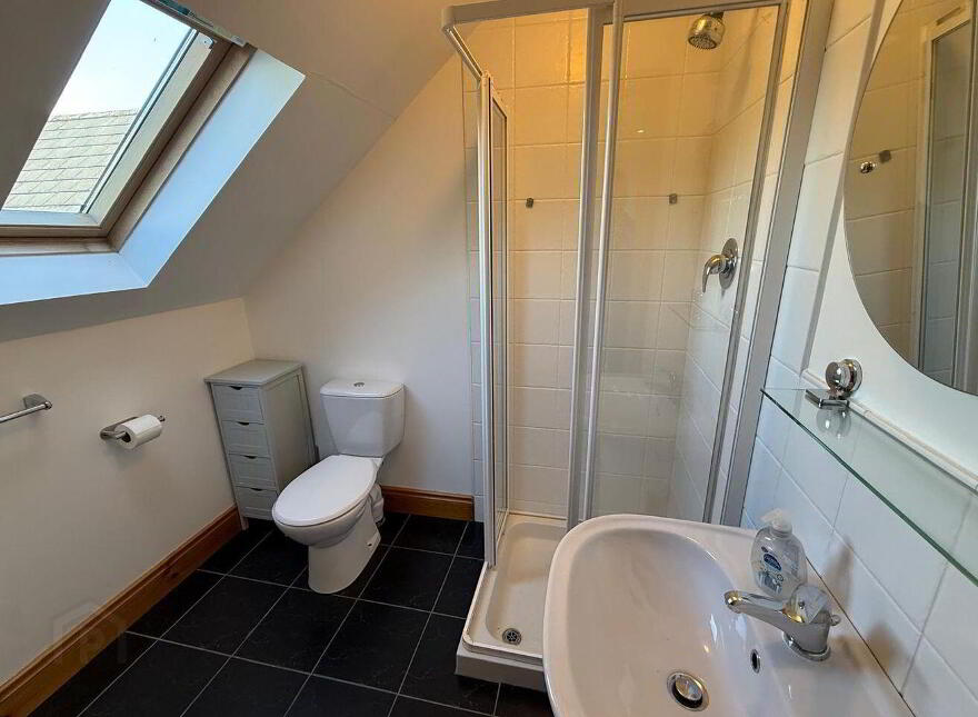 1 The Grove, Woodlawn Road, Killarney, V93D57X