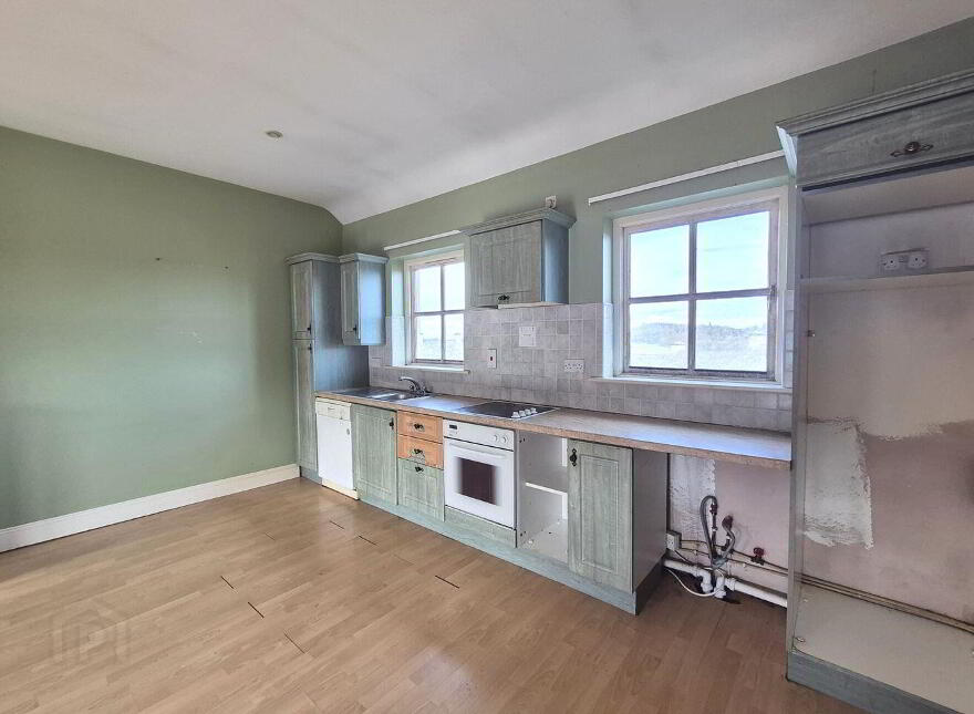 26 Quay Village, Westport, F28R884