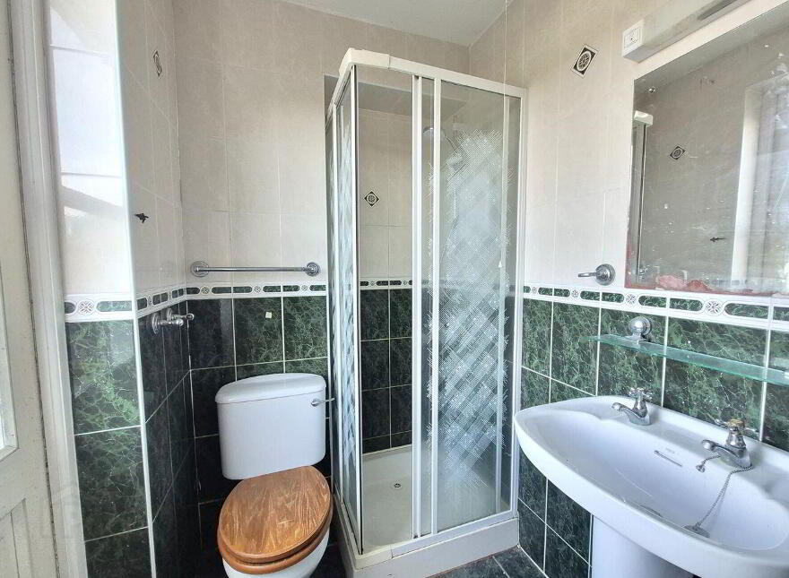 26 Quay Village, Westport, F28R884
