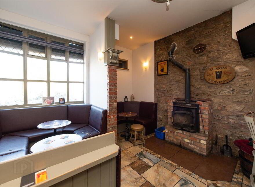 45 - 47 Windmill Street, Ballynahinch, BT24 8HB