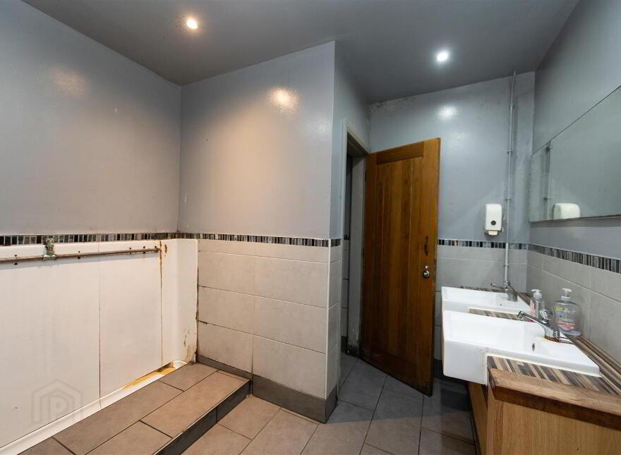 45 - 47 Windmill Street, Ballynahinch, BT24 8HB