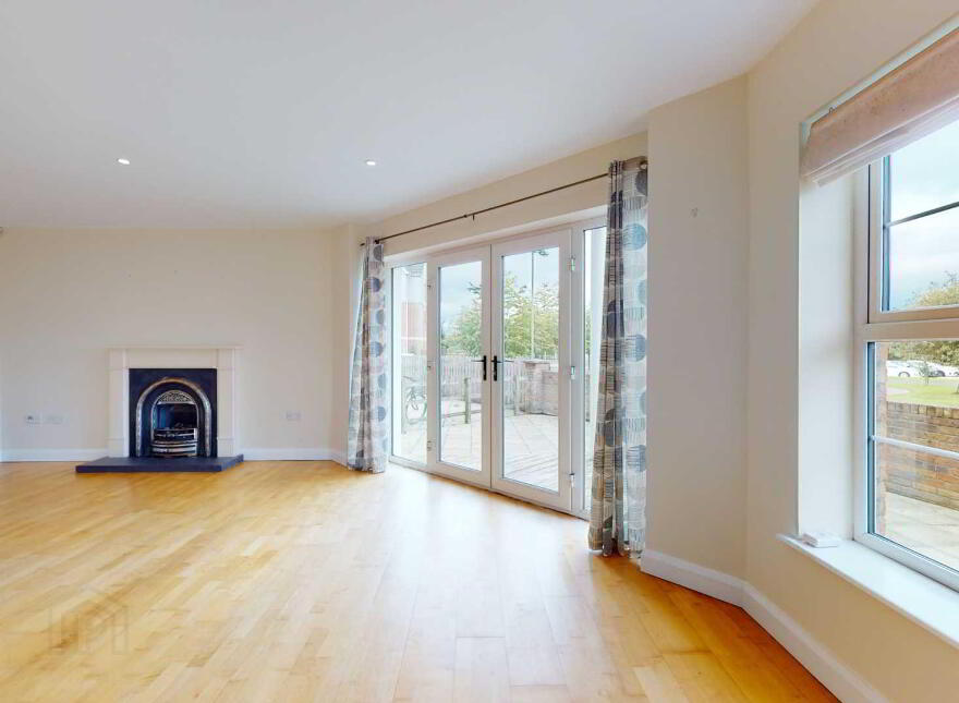 41 Waterfoot Park, Waterside, Derry / Londonderry, BT47 6SW