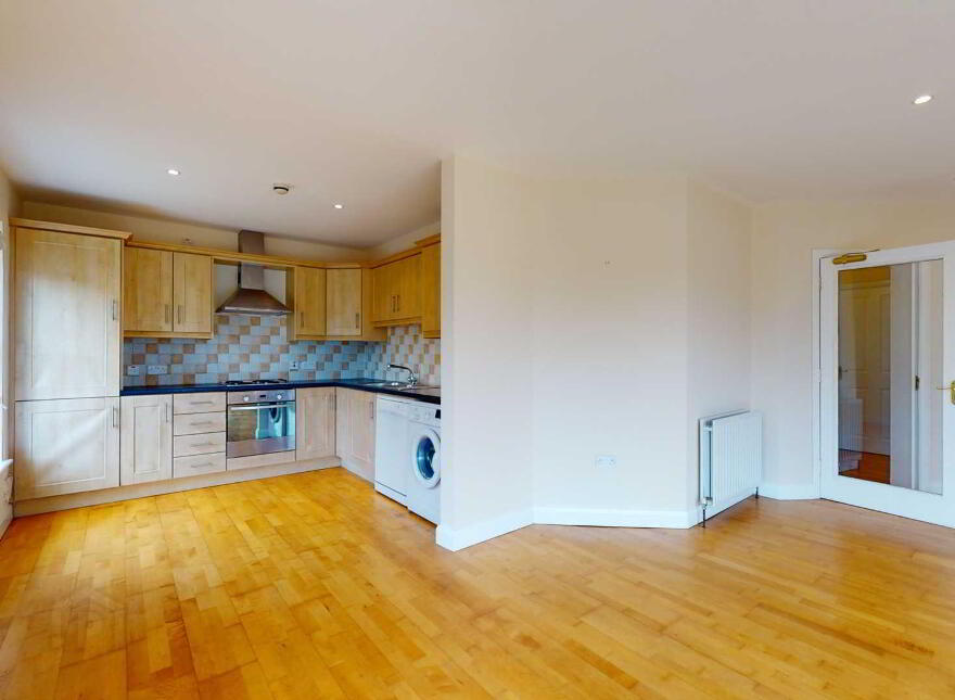41 Waterfoot Park, Waterside, Derry / Londonderry, BT47 6SW
