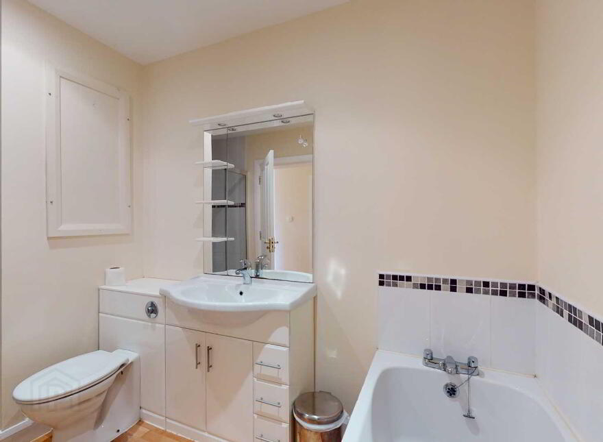 41 Waterfoot Park, Waterside, Derry / Londonderry, BT47 6SW