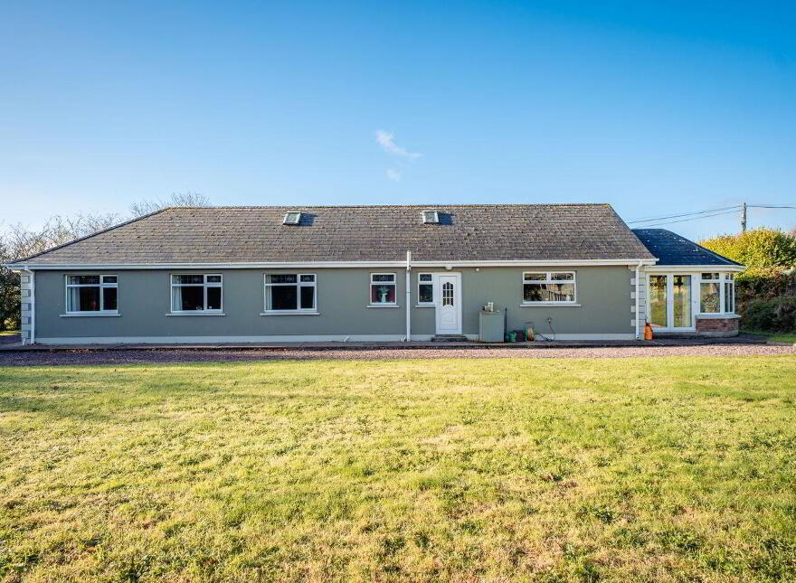 Glounaglough, Rylane, P32VW62