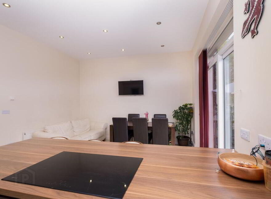 7A Forest Road, Swords