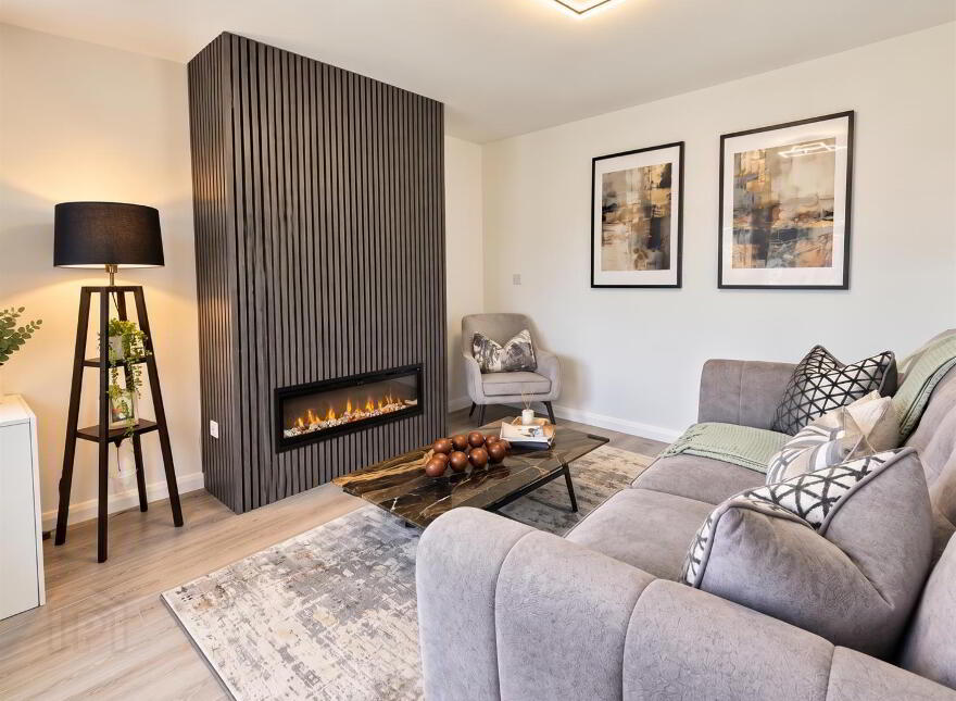 13 Hillview Court, Belfast, BT14 7BU