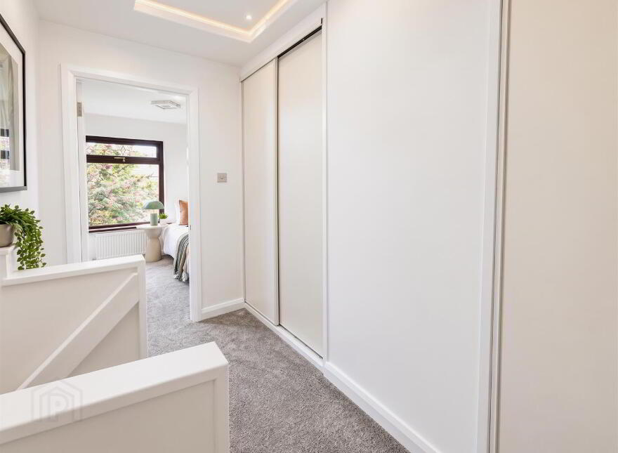 13 Hillview Court, Belfast, BT14 7BU