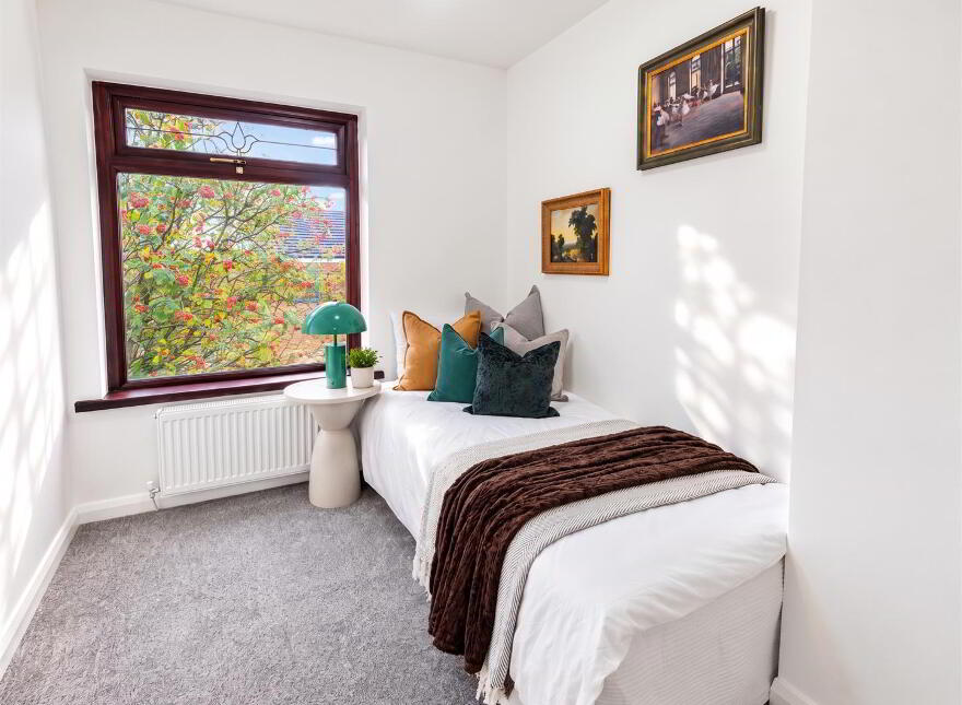 13 Hillview Court, Belfast, BT14 7BU