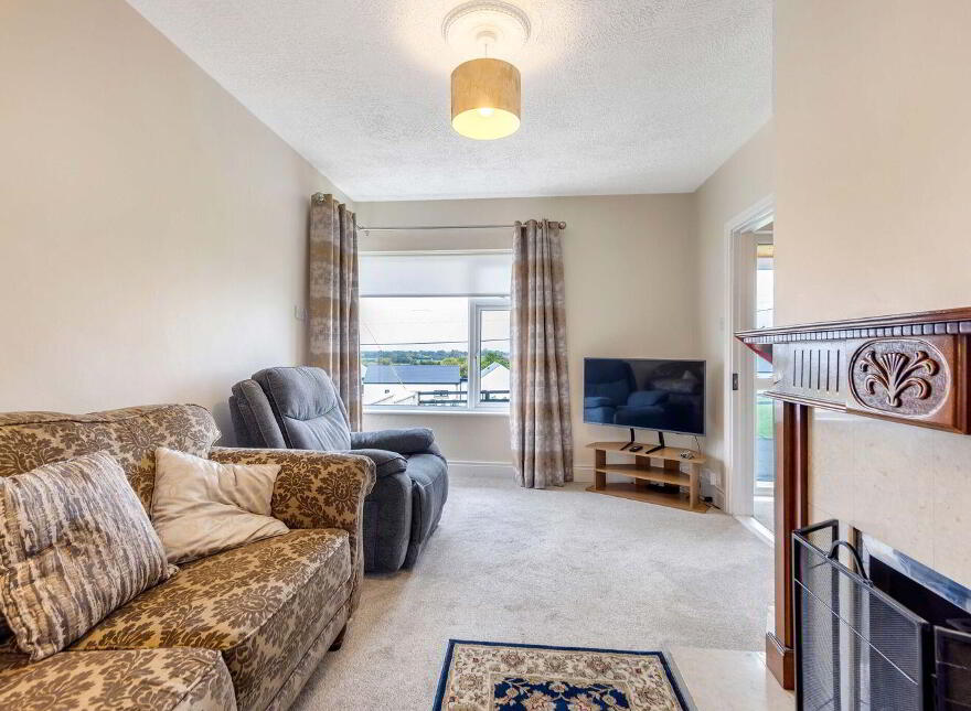 6 Rathcairn, Rathcairn, C15CC64