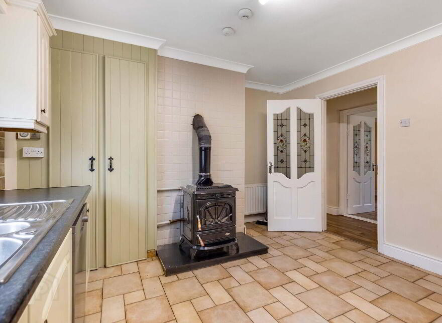 6 Rathcairn, Rathcairn, C15CC64