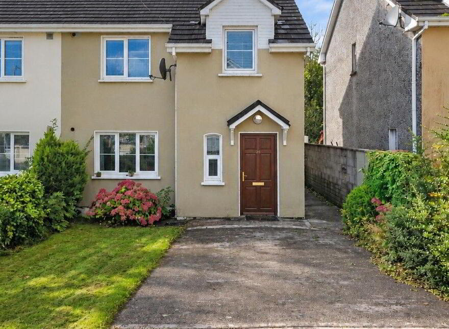 24 The Avenue, Lios Na Fea, Macroom, P12HW74