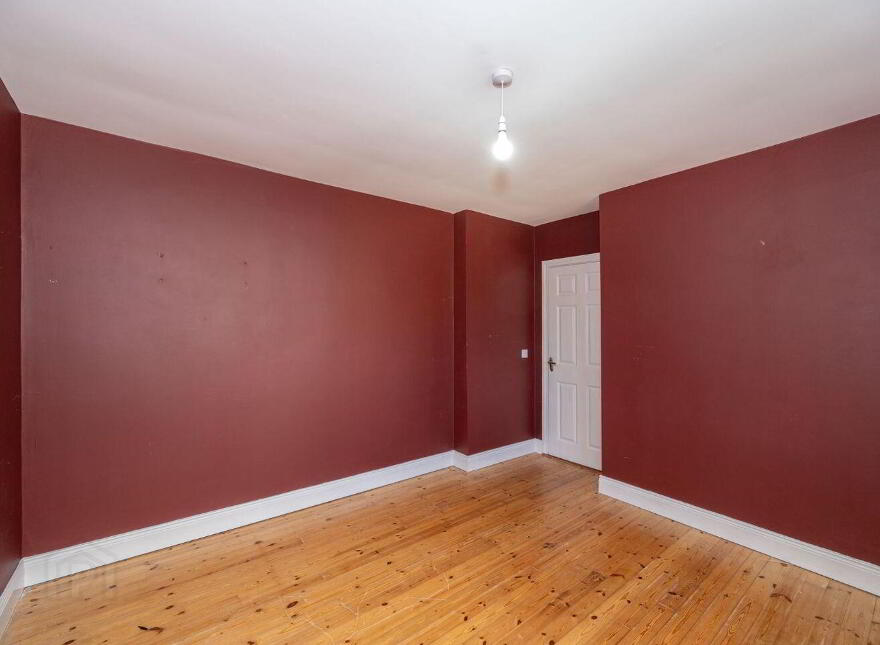 24 The Avenue, Lios Na Fea, Macroom, P12HW74