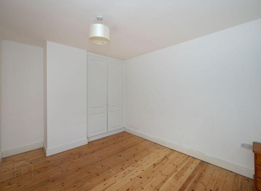24 The Avenue, Lios Na Fea, Macroom, P12HW74
