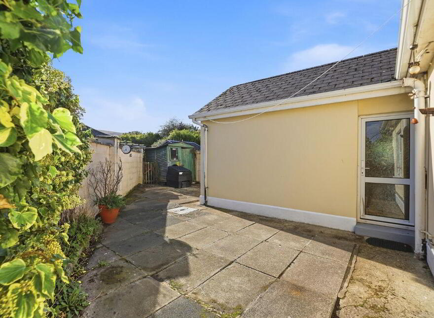 19 Father Mathew Terrace, Clonmel, E91PY67