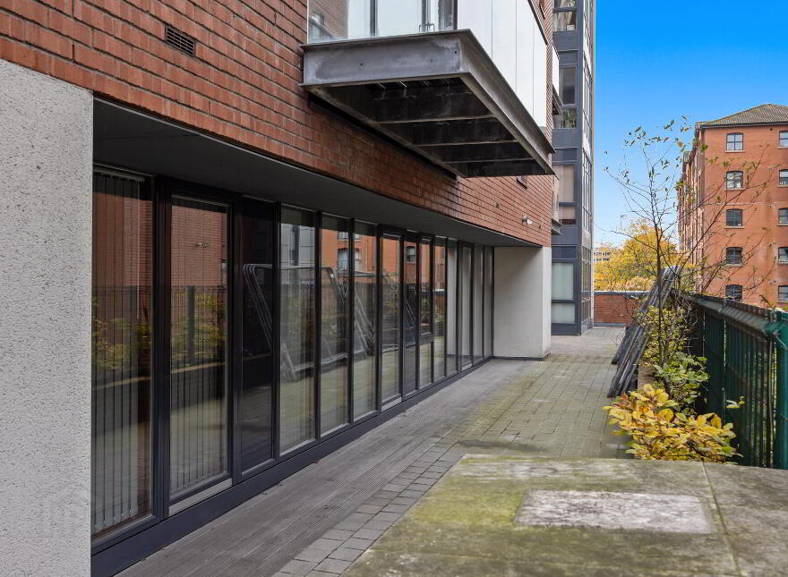 43 James Clow Building, 18 Pilot Street, Belfast, BT1 3EZ