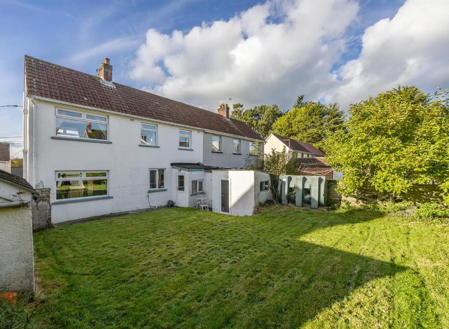5 St. Johns Wood Park, Dundonald, Belfast, BT16 1RS