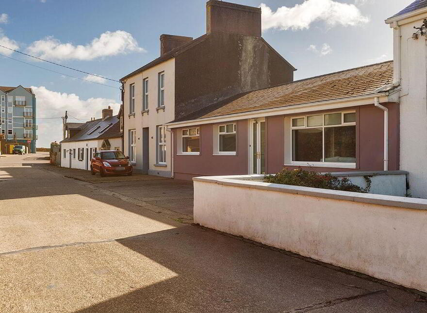 The Bungalow, Mccurtain's Town, Youghal, P36X308