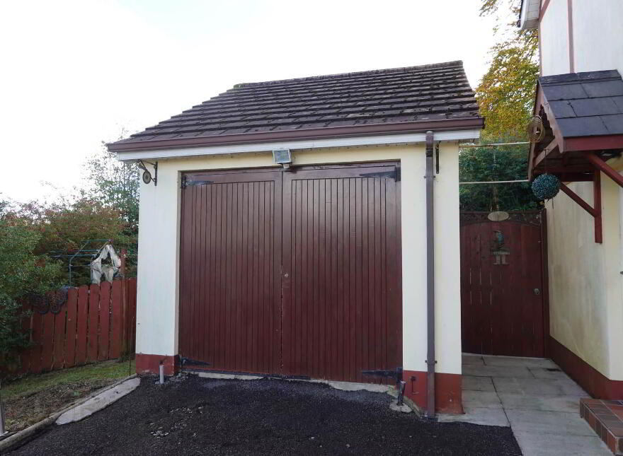 2 Drumlar Park, Enniskillen, BT74 6NA