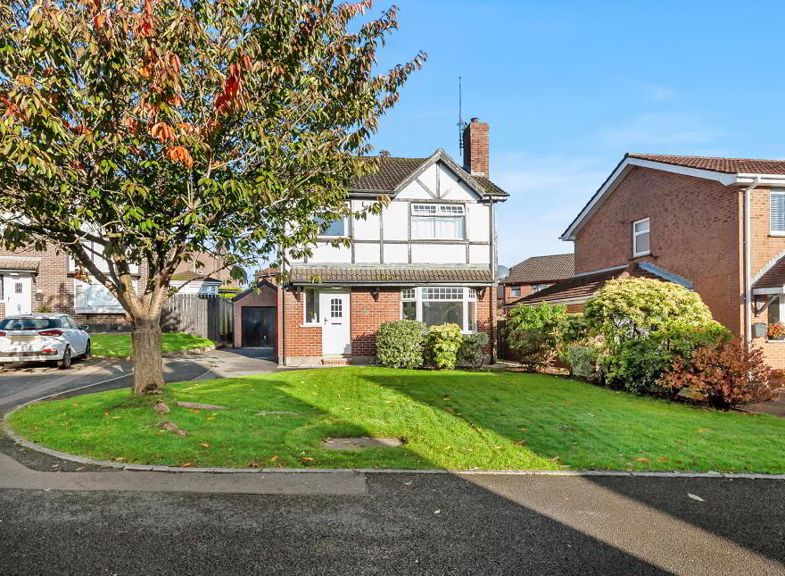 62 Mayfields, Lisburn, BT28 3RP photo