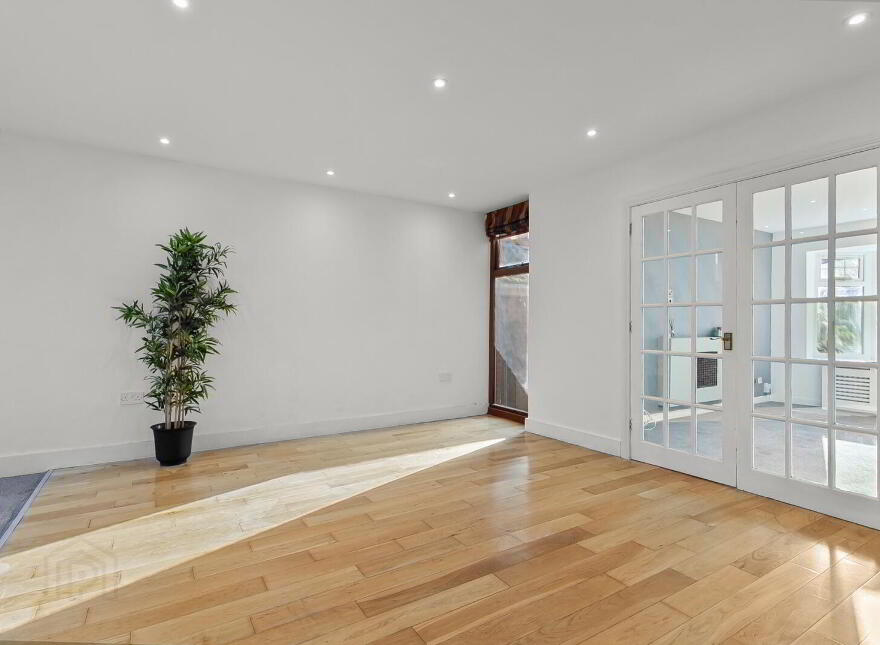 62 Mayfields, Lisburn, BT28 3RP