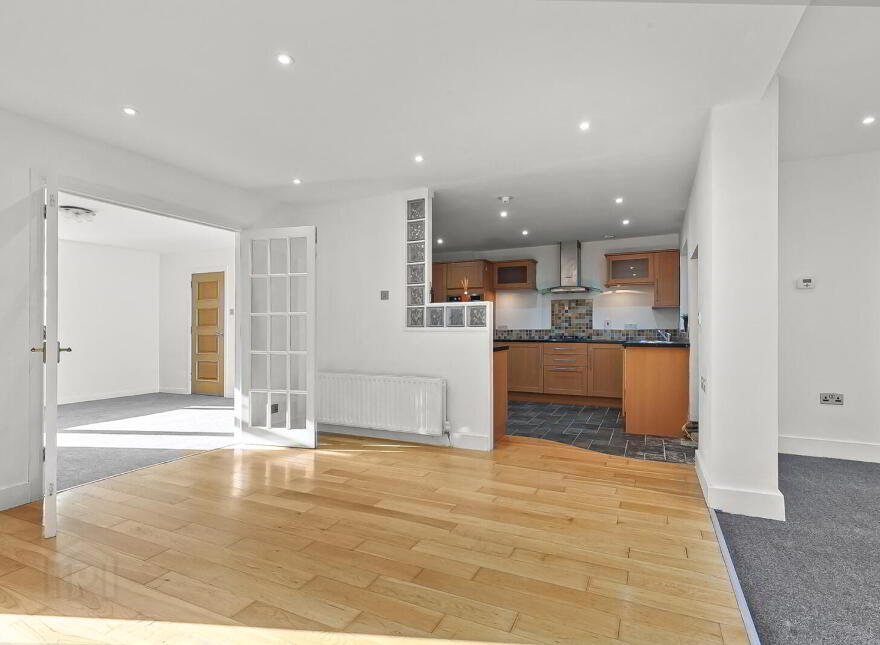 62 Mayfields, Lisburn, BT28 3RP