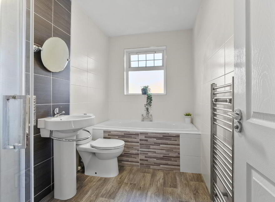 62 Mayfields, Lisburn, BT28 3RP