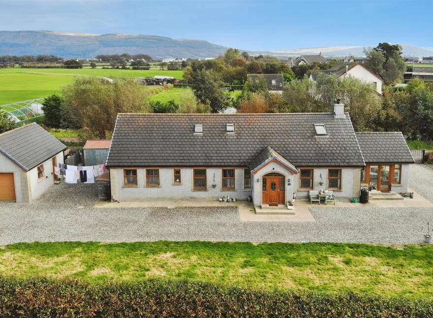 47 Shore Avenue, Limavady, BT49 9EE