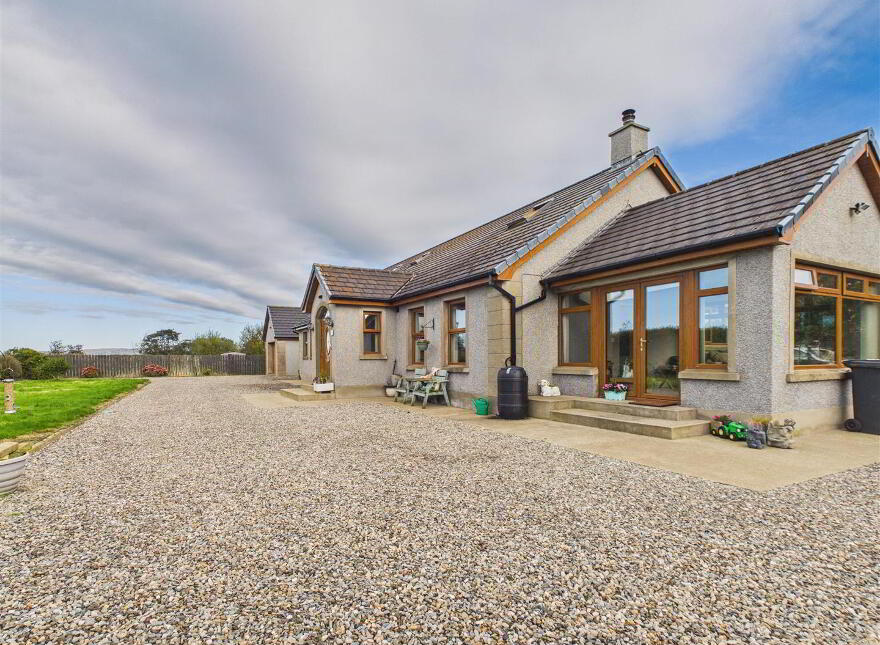 47 Shore Avenue, Limavady, BT49 9EE