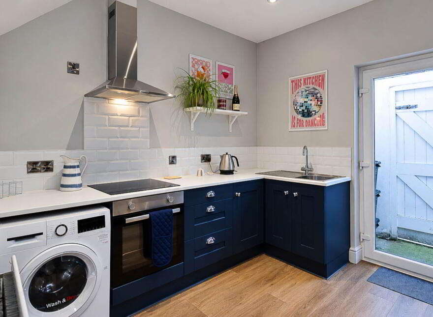 3 Toronto Street, Ravenhill, Belfast, BT6 8EQ