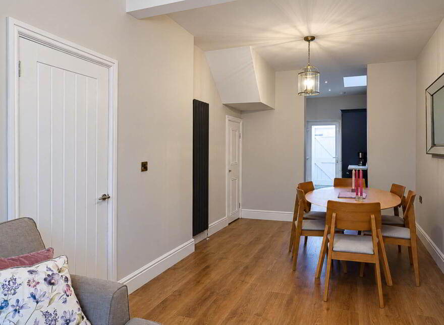 3 Toronto Street, Ravenhill, Belfast, BT6 8EQ
