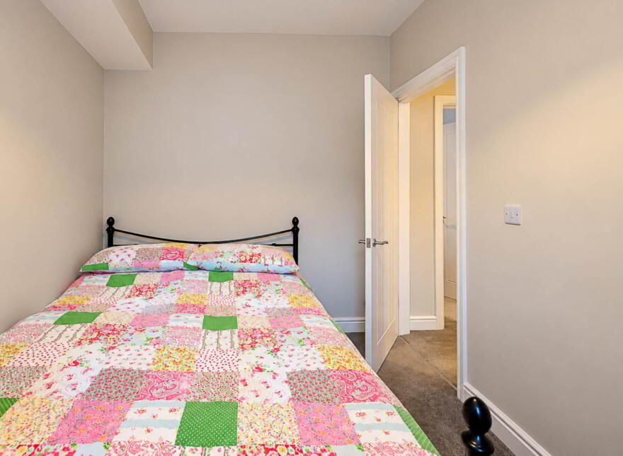3 Toronto Street, Ravenhill, Belfast, BT6 8EQ