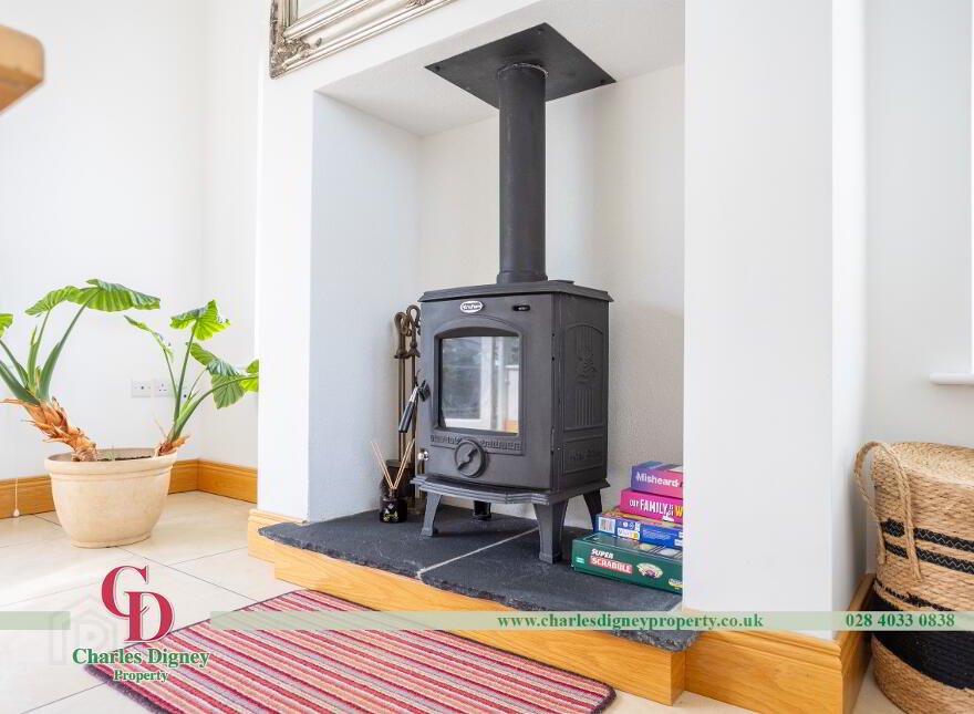 28 Ardkeeragh Road, Newry, BT34 1NW