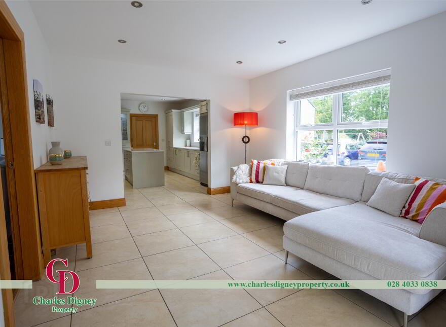 28 Ardkeeragh Road, Newry, BT34 1NW