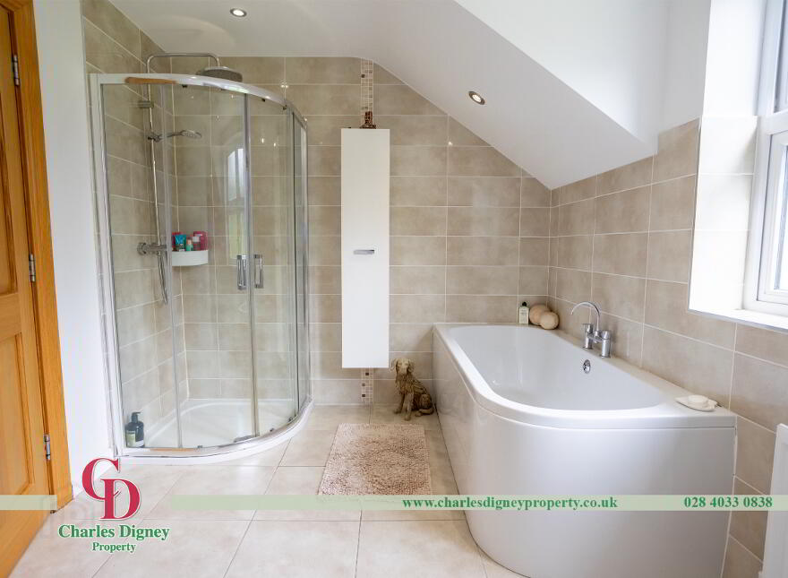 28 Ardkeeragh Road, Newry, BT34 1NW