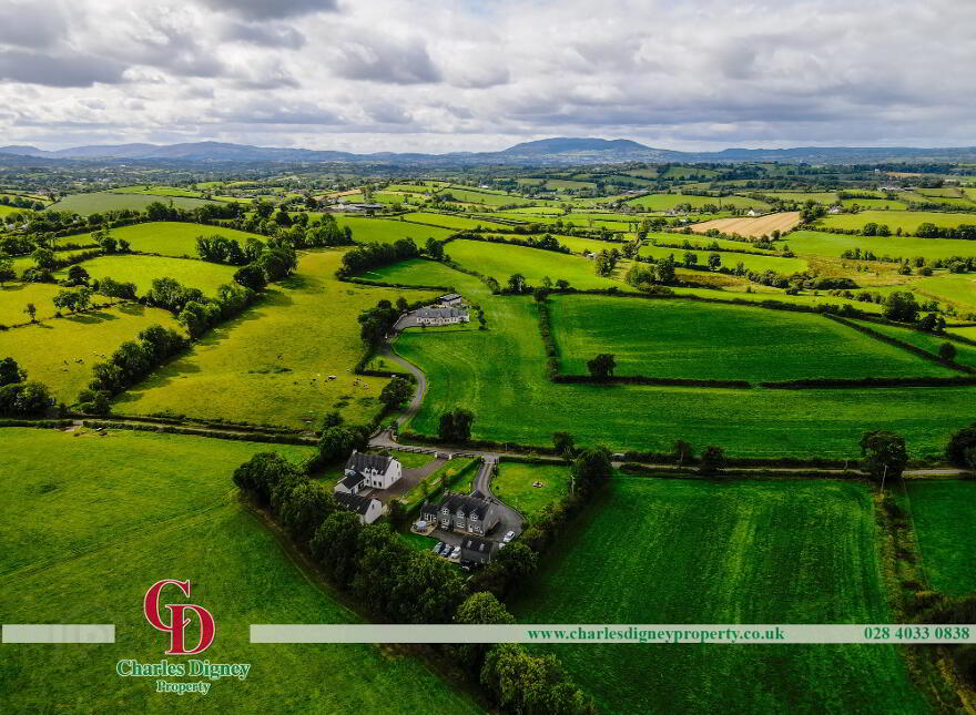 28 Ardkeeragh Road, Newry, BT34 1NW