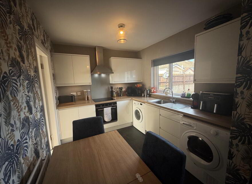 14 Inchkeith Road, Ballykeel 1, Ballymena, BT42 4AR