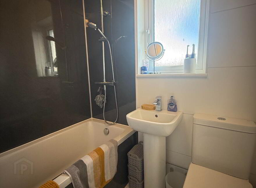 14 Inchkeith Road, Ballykeel 1, Ballymena, BT42 4AR