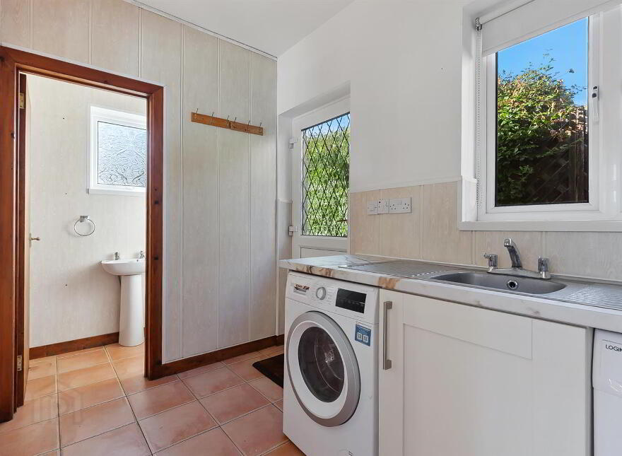47 Rashee Road, Ballyclare, BT39 9HT