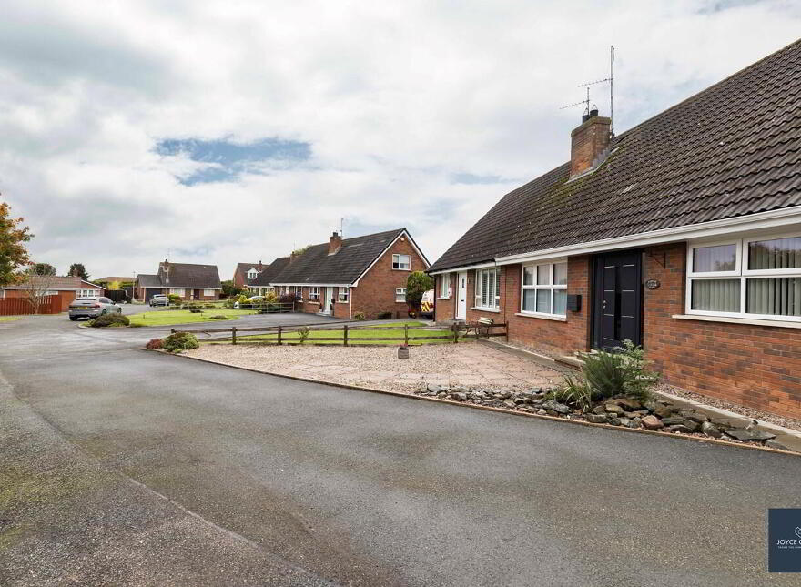 41 Forest Park, Markethill, BT60 1QS