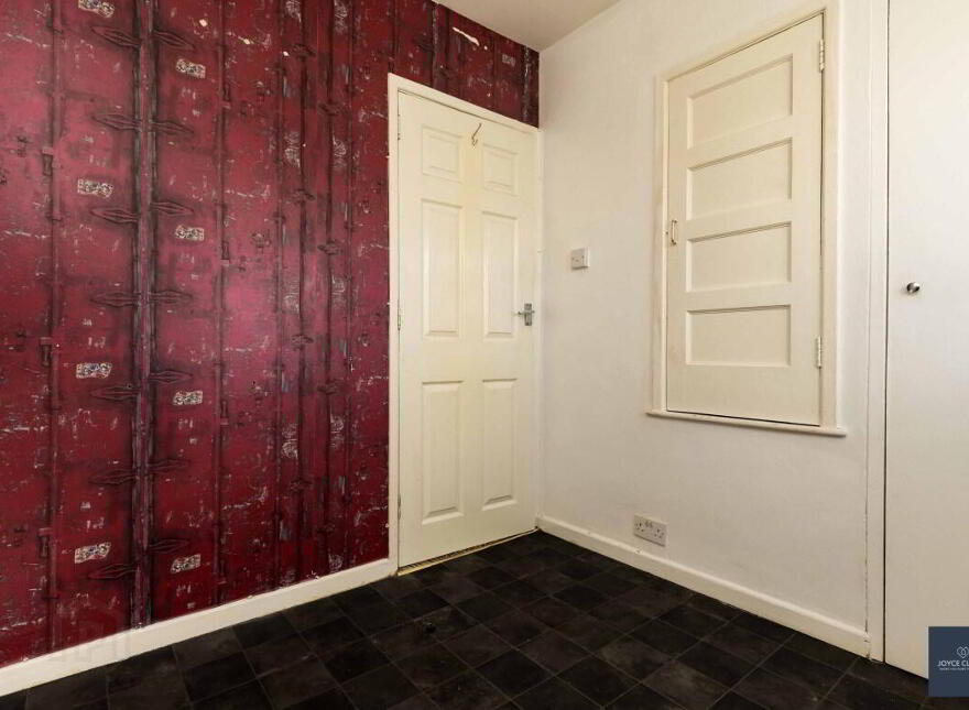 6 Granville Square, Portadown, BT63 5DT
