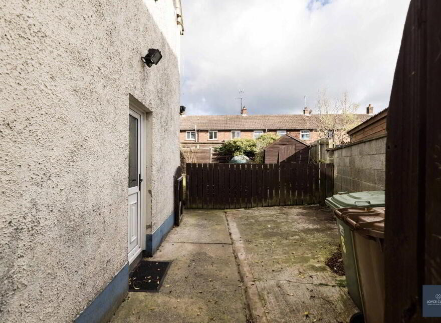 6 Granville Square, Portadown, BT63 5DT